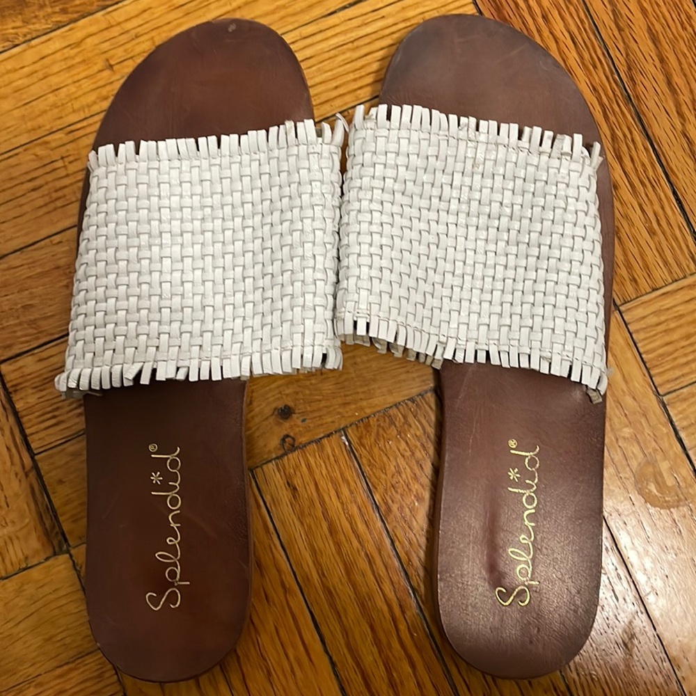 Splendid, size 7, white woven sandals
